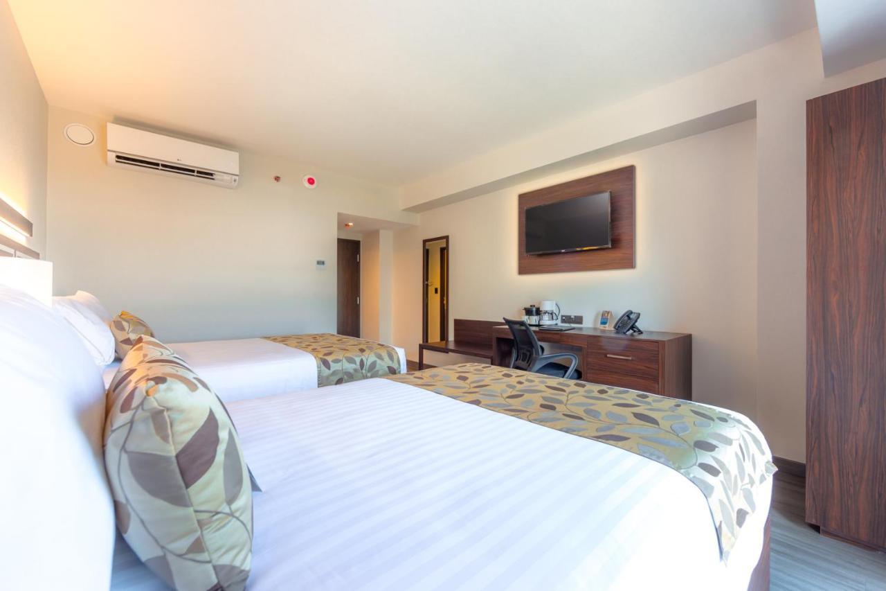 Sleep Inn Guadalajara Galerias Ciudad Granja Luaran gambar
